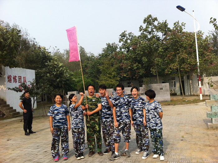 ��꠶������Լ��������꠸����������_ʼ�˺���̖PKِ ����꠵Ě�ݏ�(qi��ng)